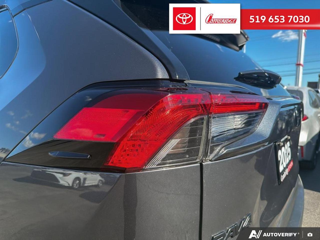 2025 Toyota RAV4 Hybrid XLE Photo