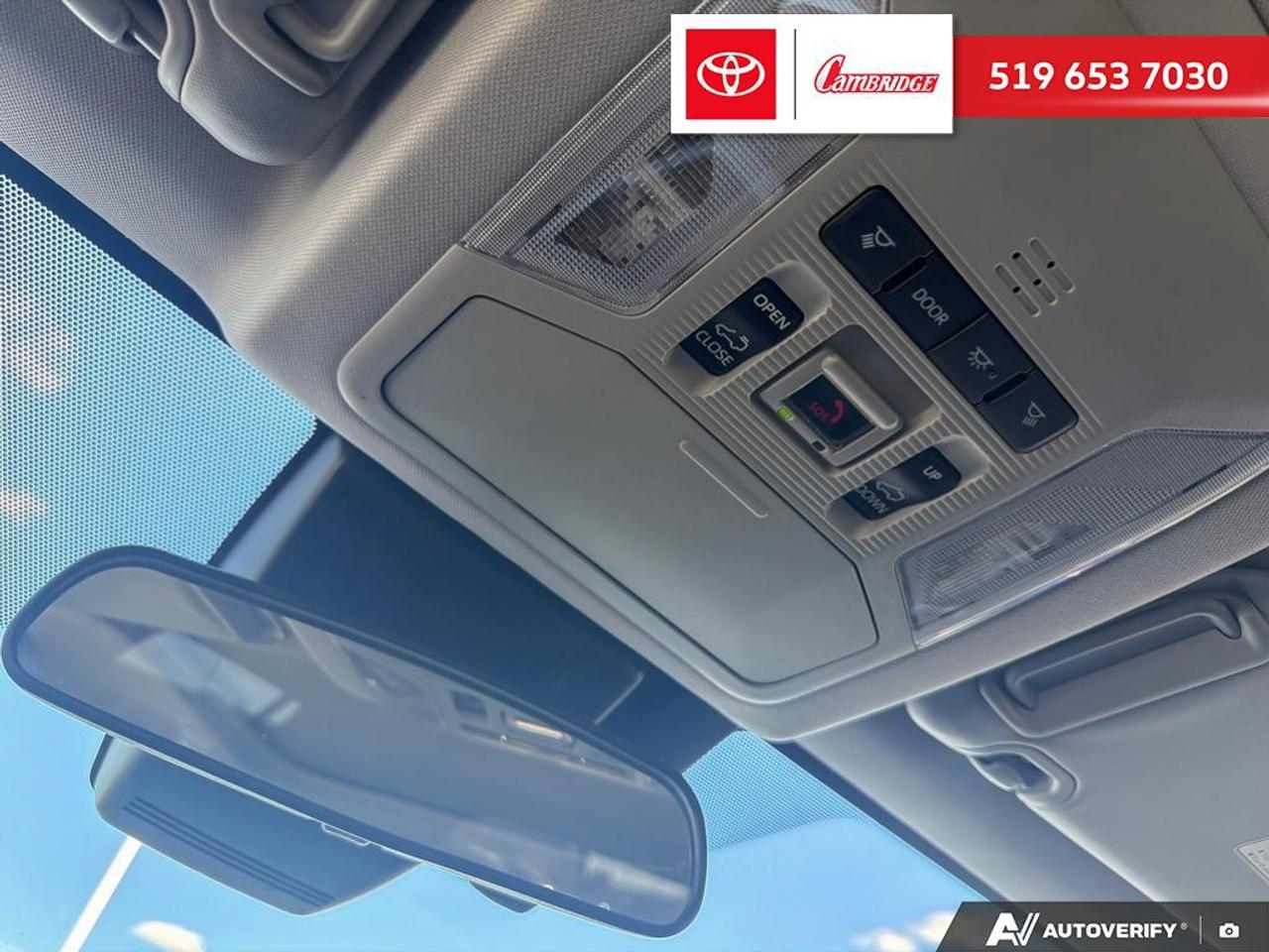 2025 Toyota RAV4 Hybrid XLE Photo