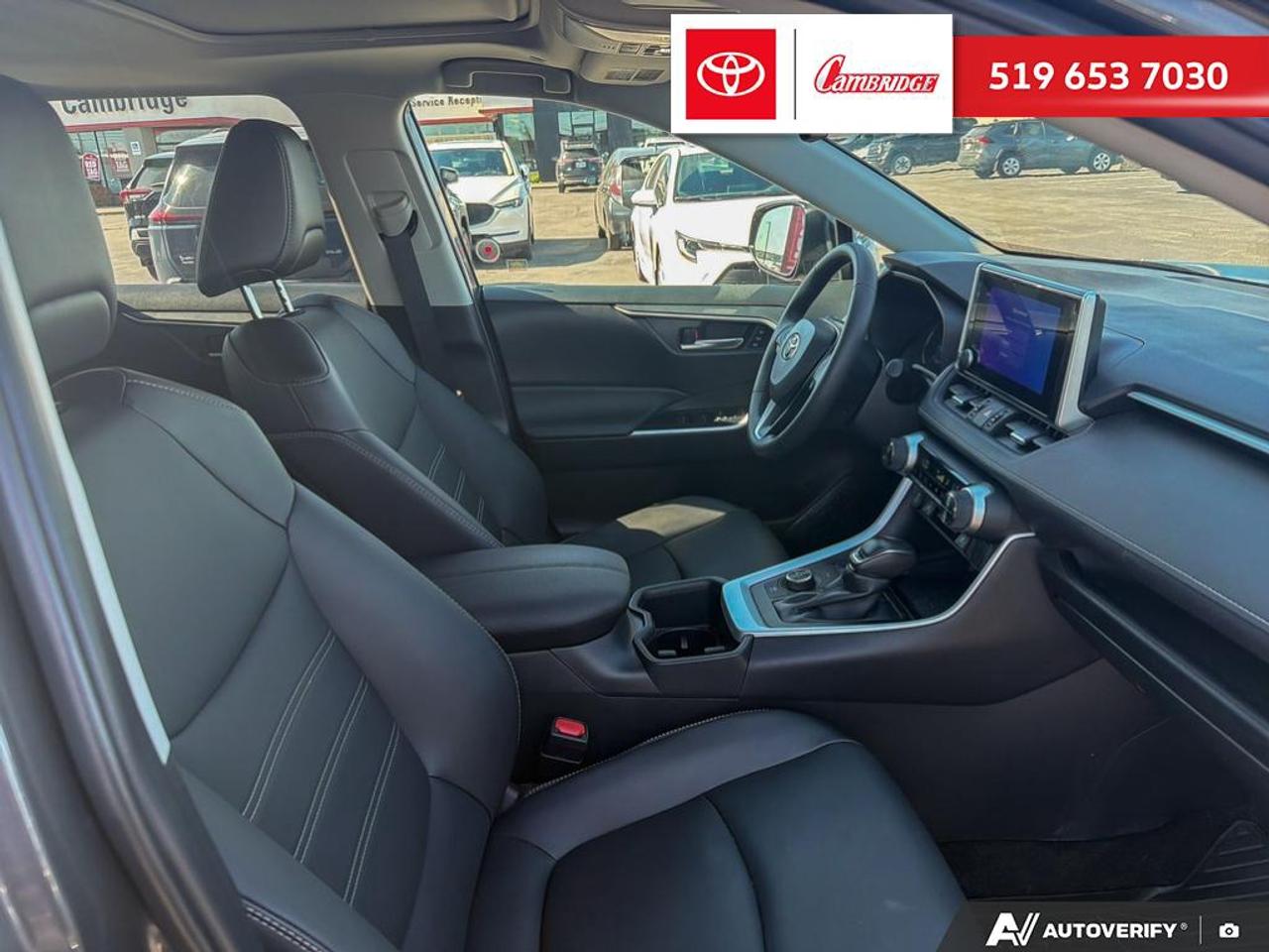 2025 Toyota RAV4 Hybrid XLE Photo
