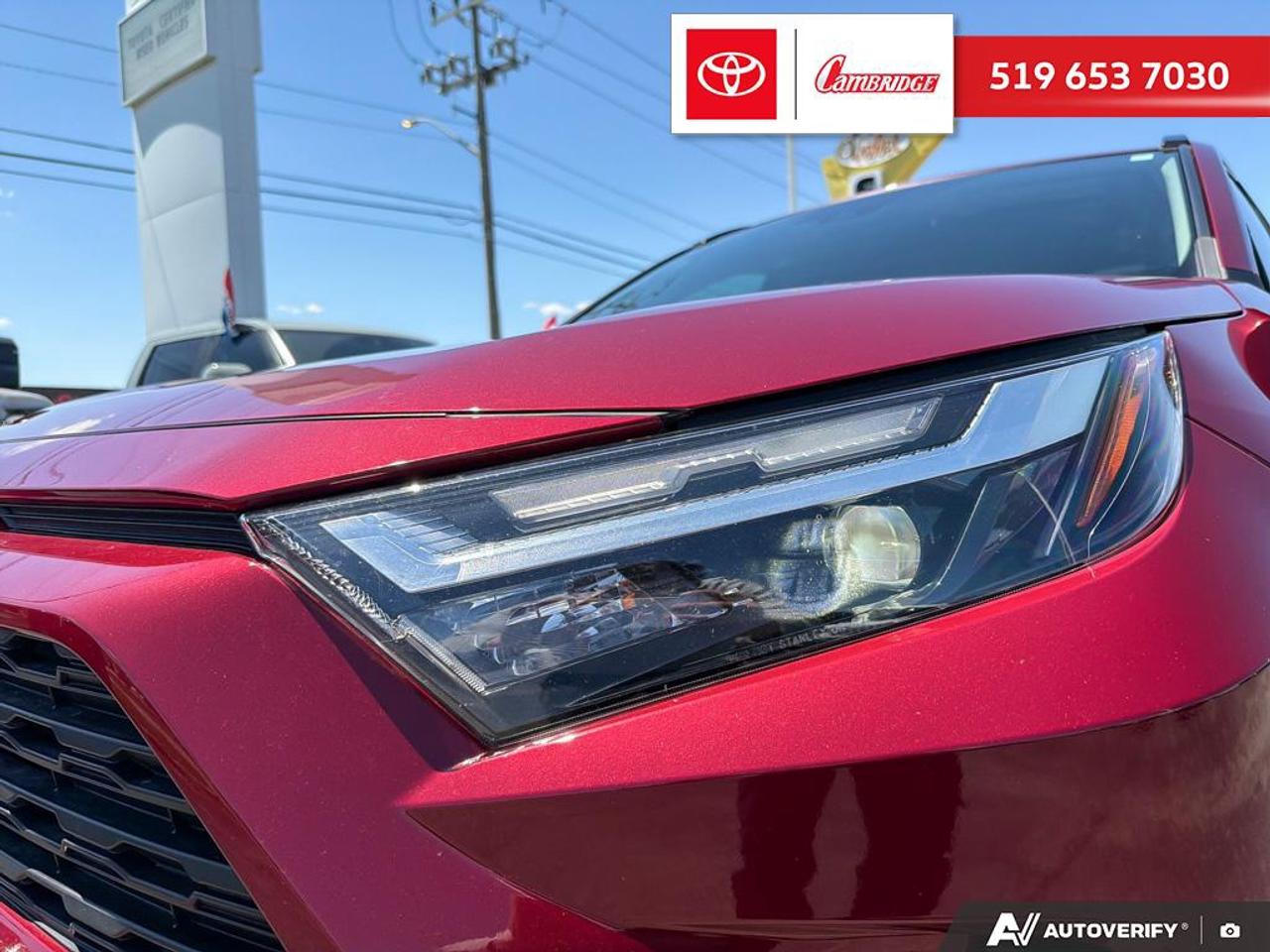2023 Toyota RAV4 Hybrid XLE Photo