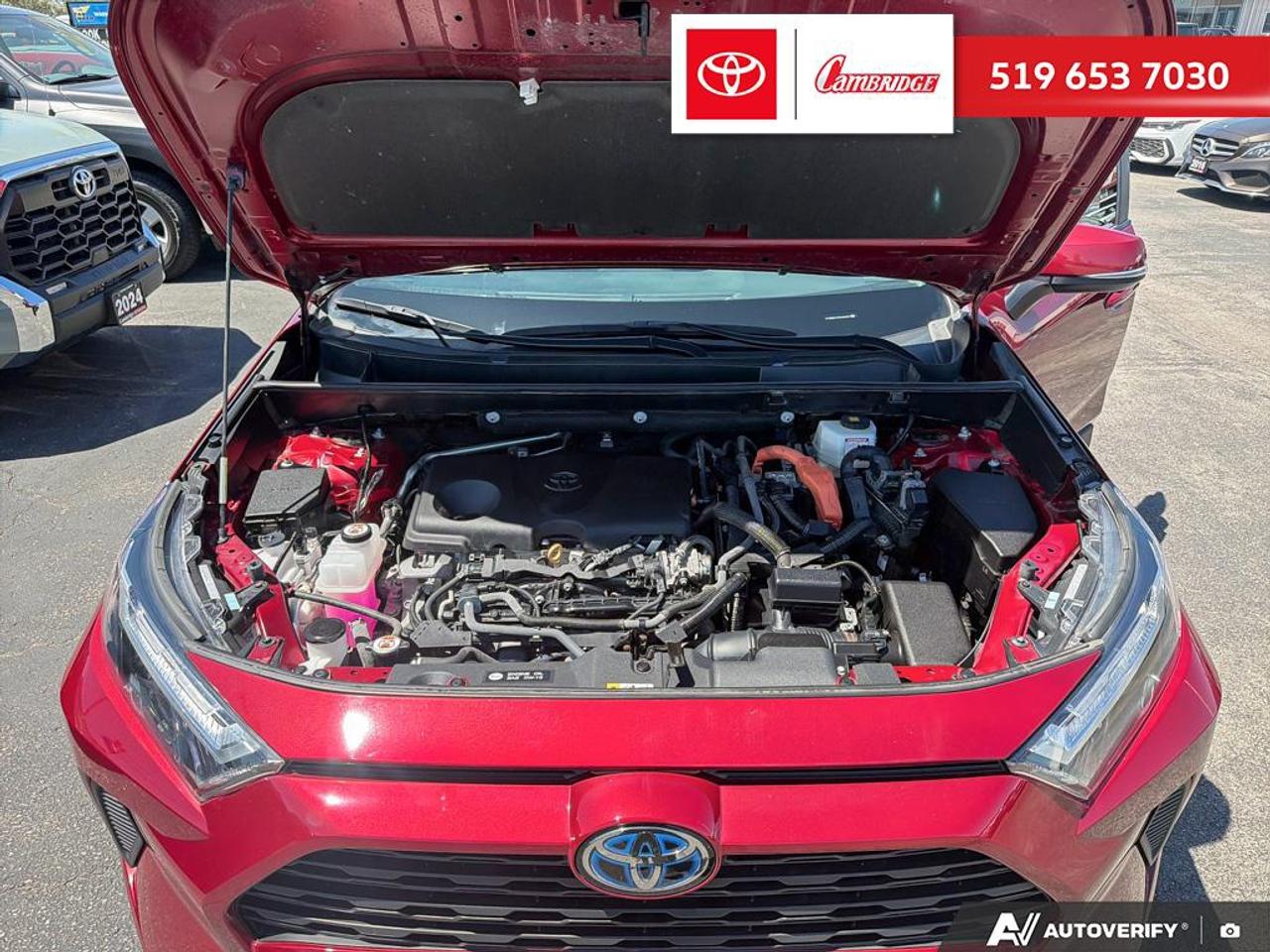 2023 Toyota RAV4 Hybrid XLE Photo