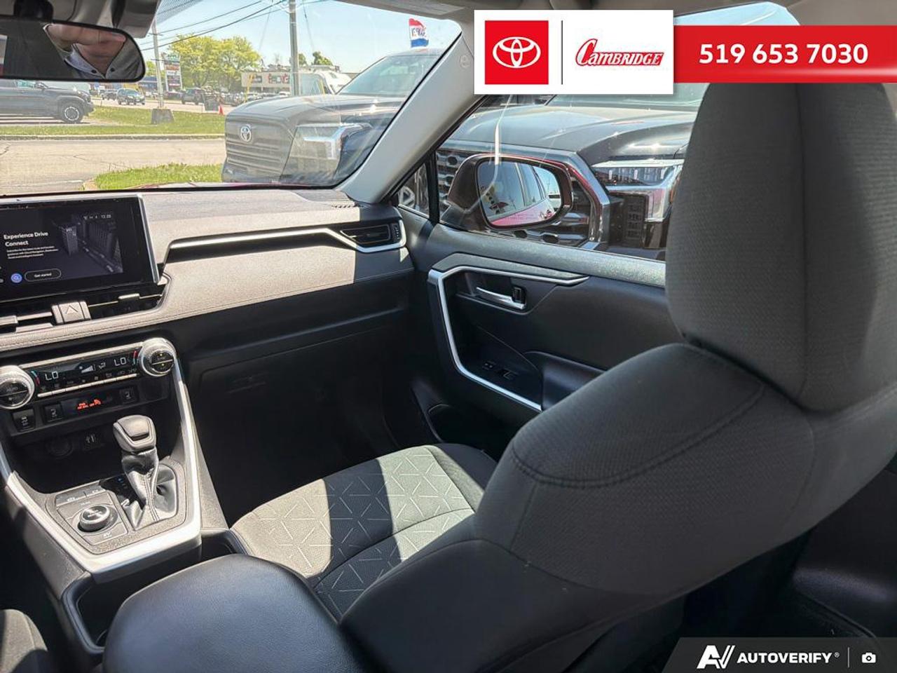 2023 Toyota RAV4 Hybrid XLE Photo