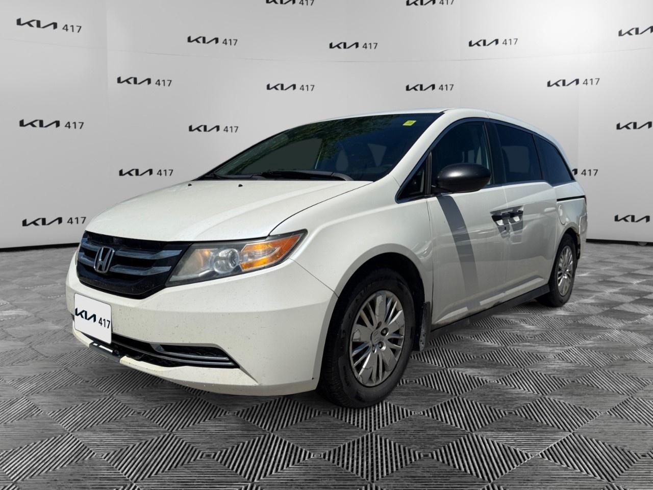 2016 Honda Odyssey LX Photo