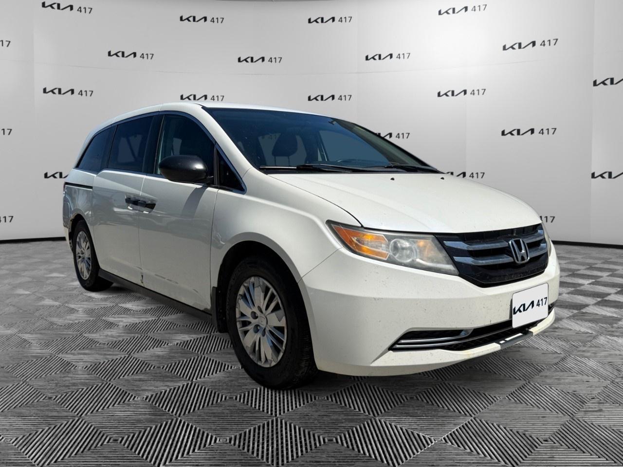 2016 Honda Odyssey LX Photo