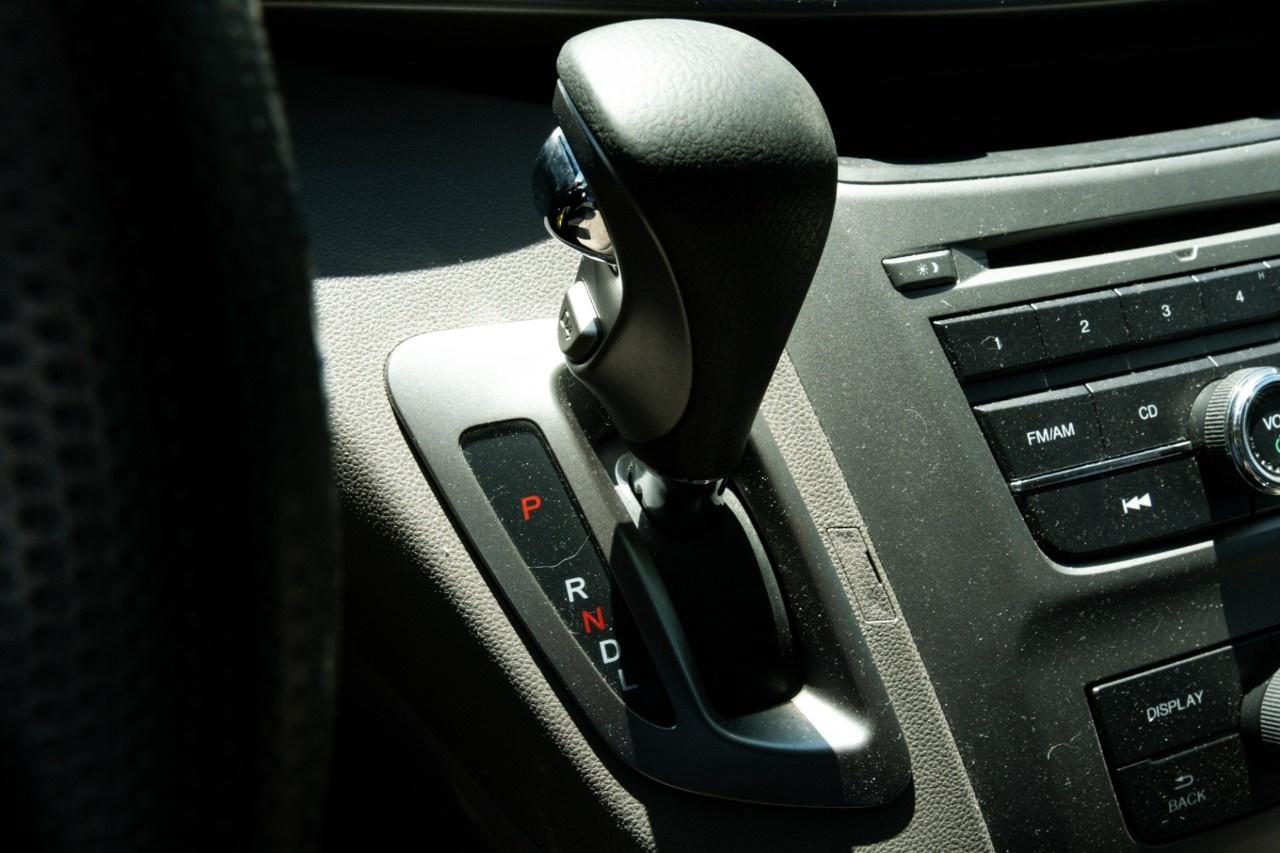 2016 Honda Odyssey LX Photo
