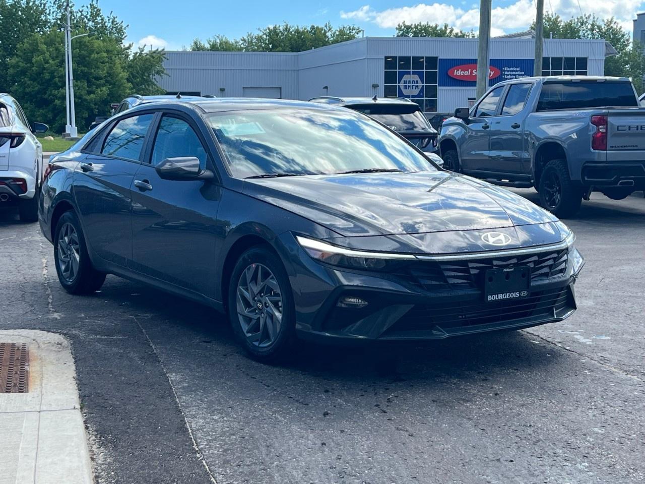 2026 Hyundai Elantra Preferred IVT Photo