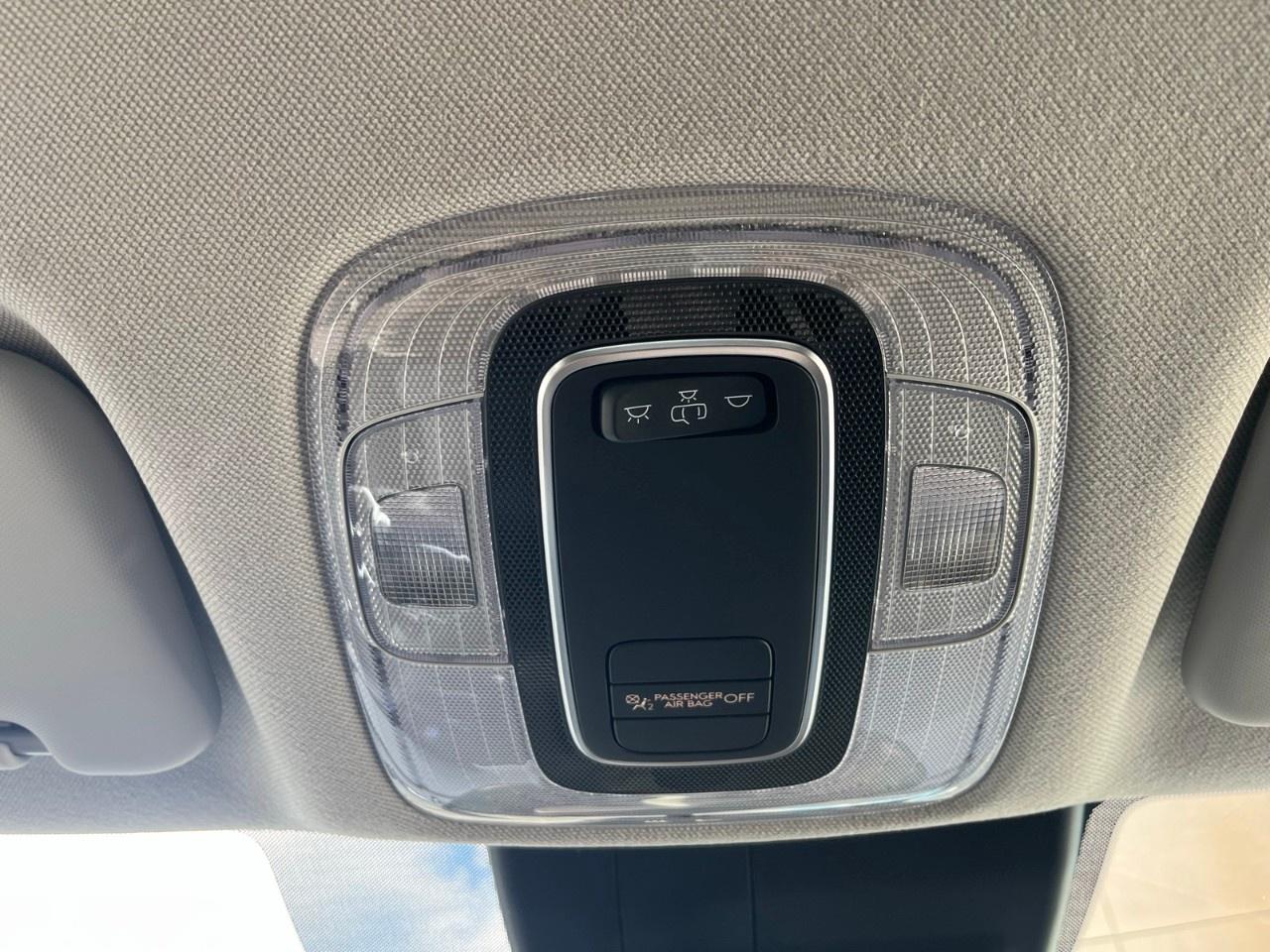 2026 Hyundai Elantra Preferred IVT Photo