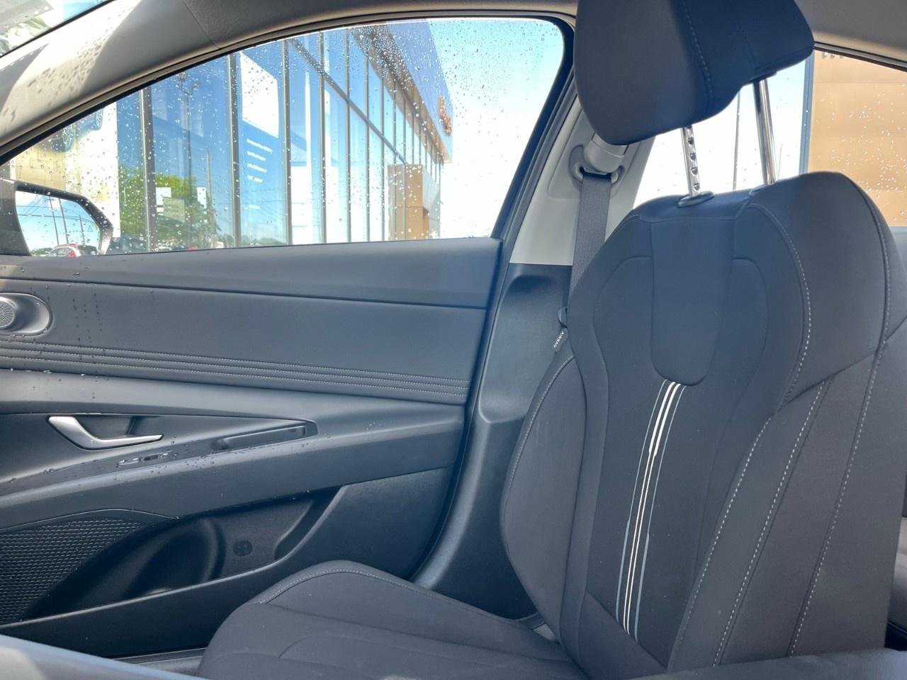 2026 Hyundai Elantra Preferred IVT Photo
