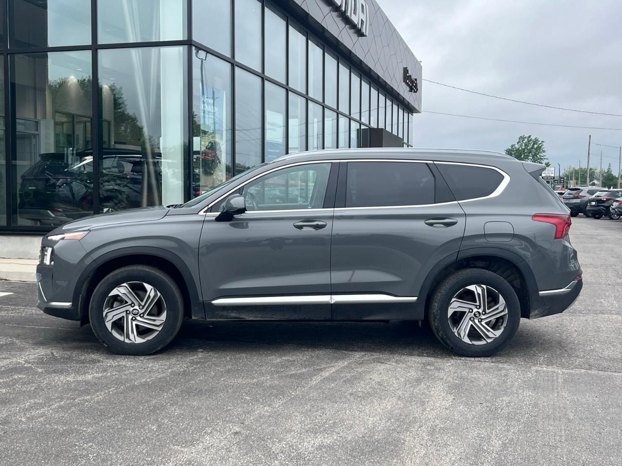 2023 Hyundai Santa Fe Preferred AWD Photo