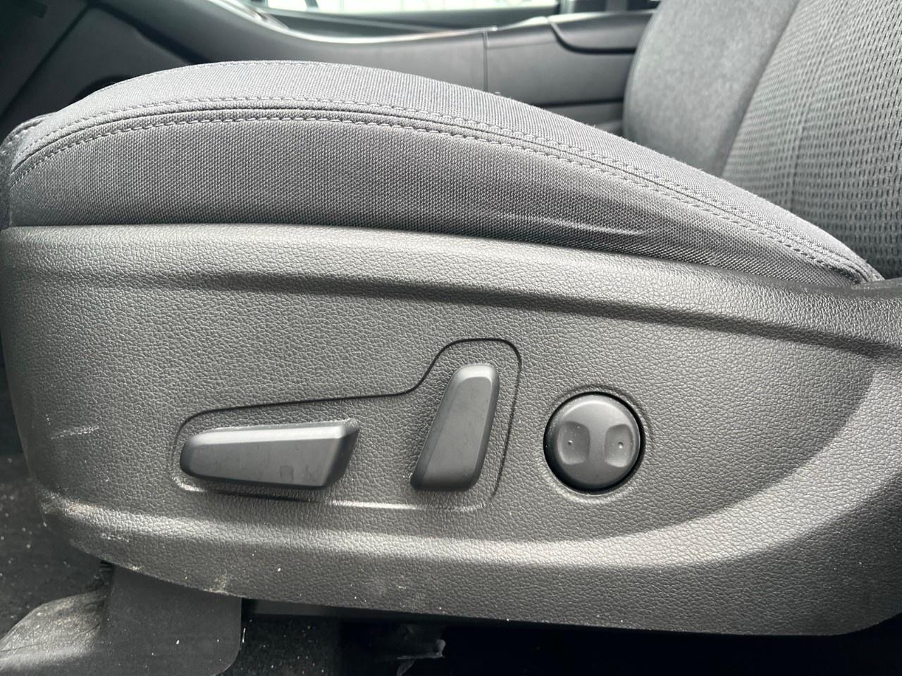 2023 Hyundai Santa Fe Preferred AWD Photo