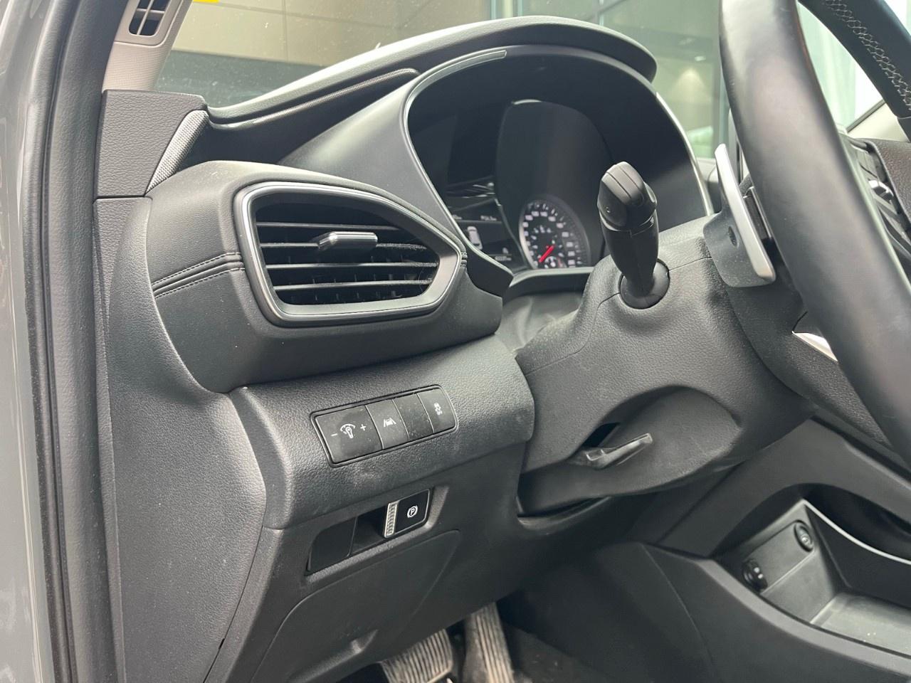 2023 Hyundai Santa Fe Preferred AWD Photo