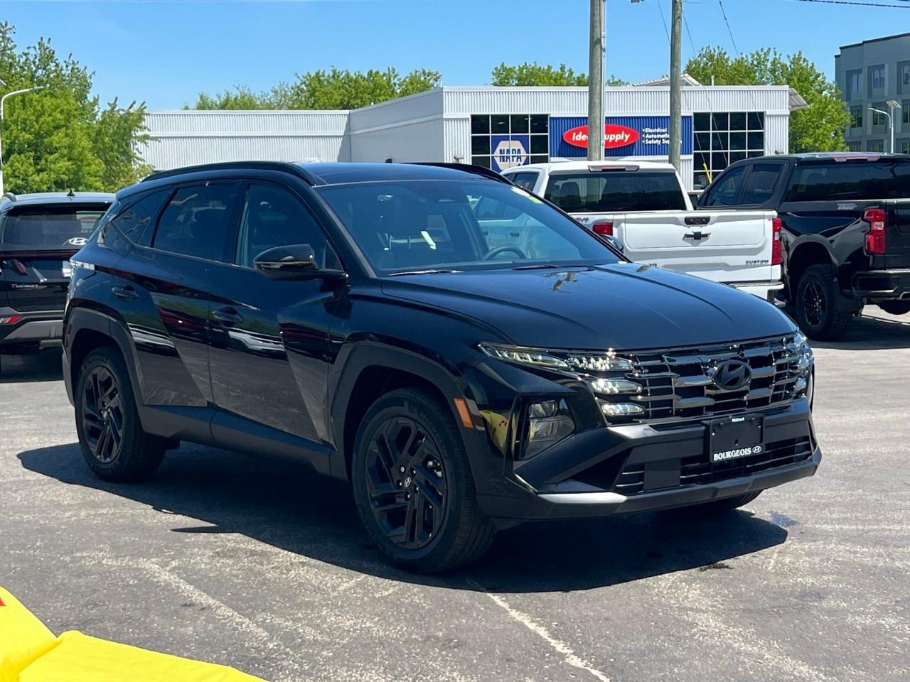 2026 Hyundai Tucson Hybrid Night Edition AWD Photo