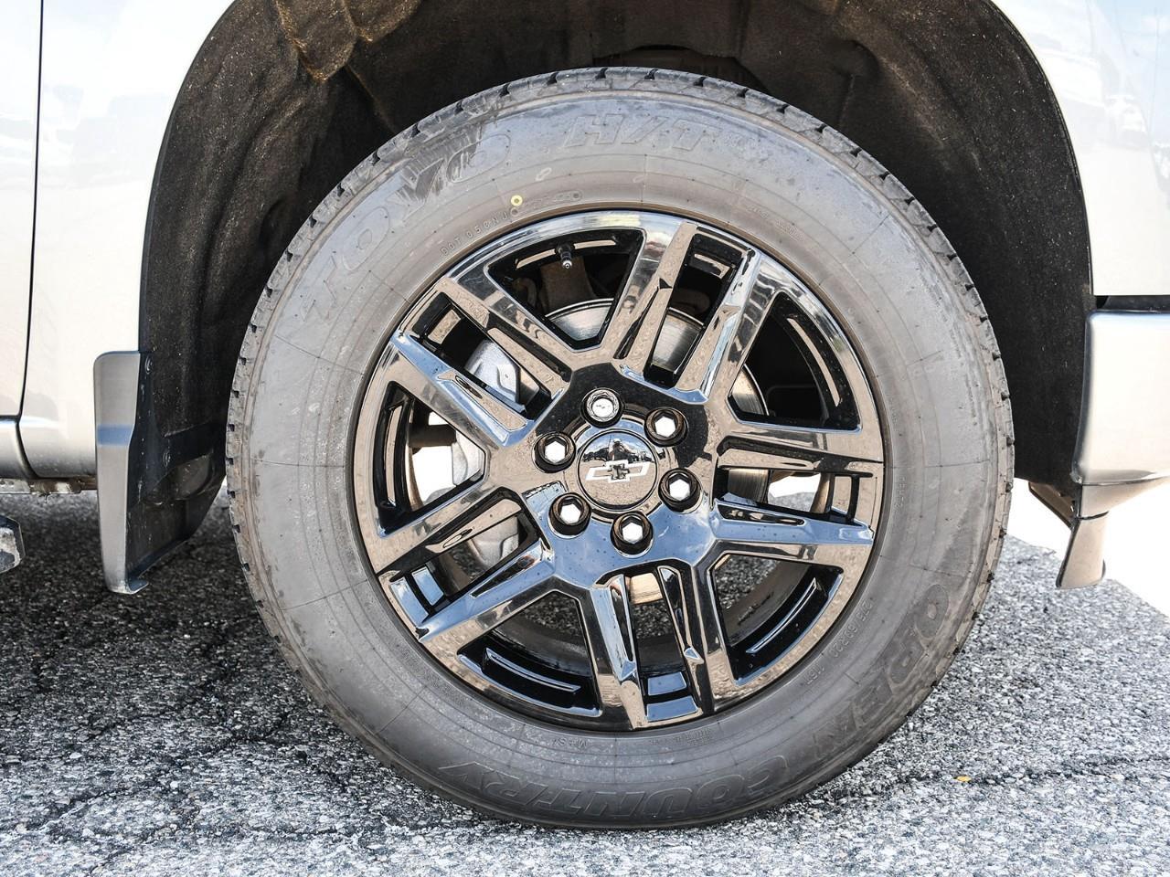 2023 Chevrolet Silverado 1500 RST Photo