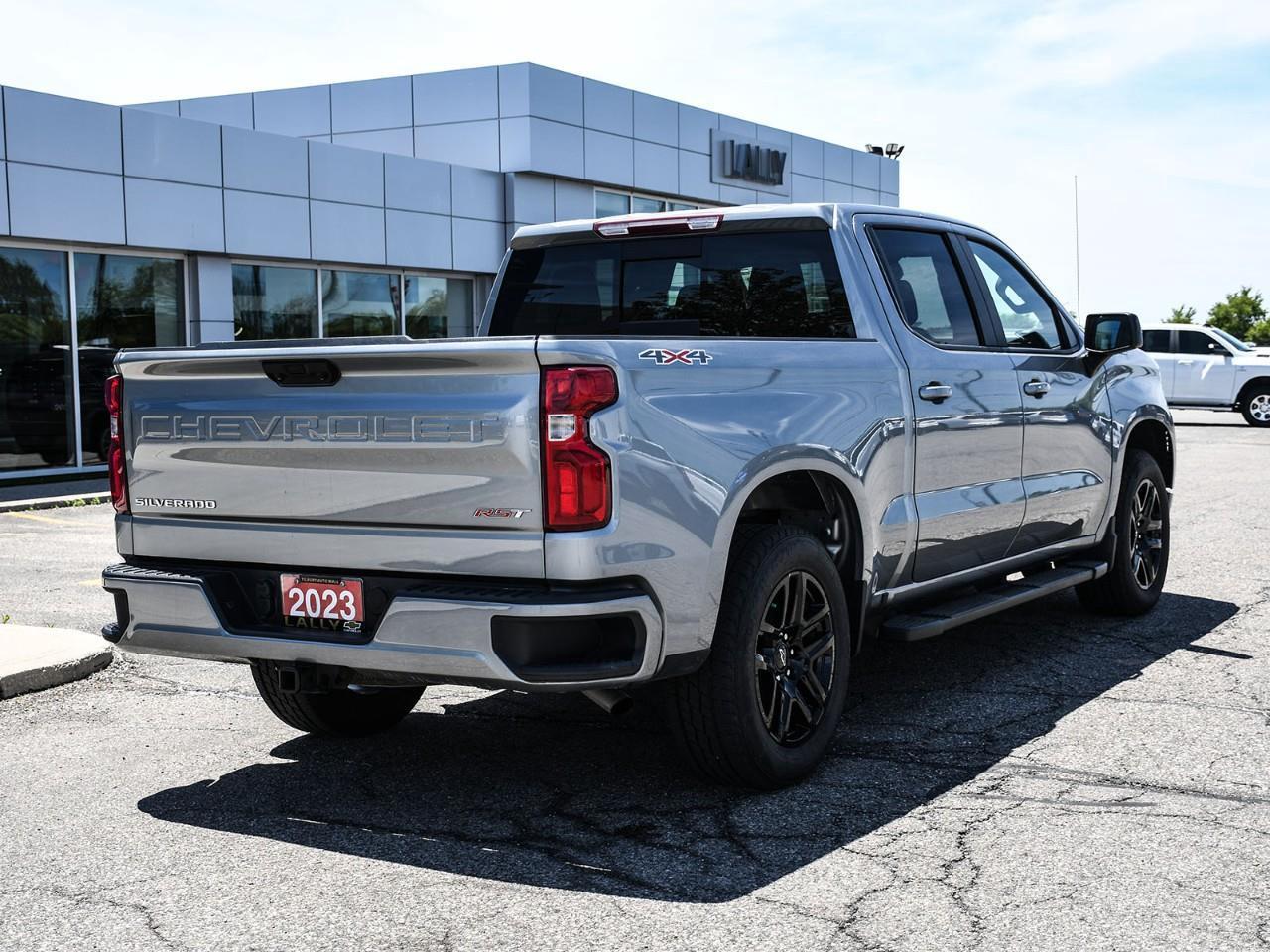 2023 Chevrolet Silverado 1500 RST Photo