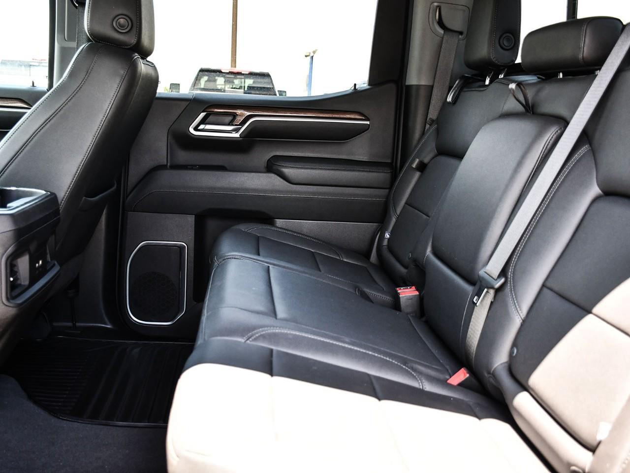 2023 Chevrolet Silverado 1500 RST Photo