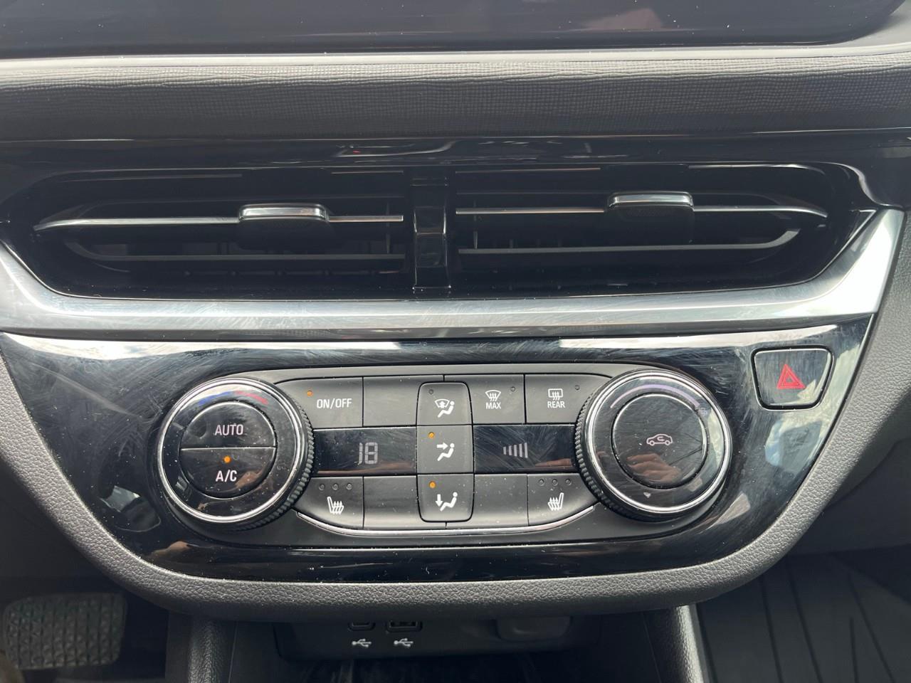 2024 Buick Envista Sport Touring Leather Seats | Remote Start Photo