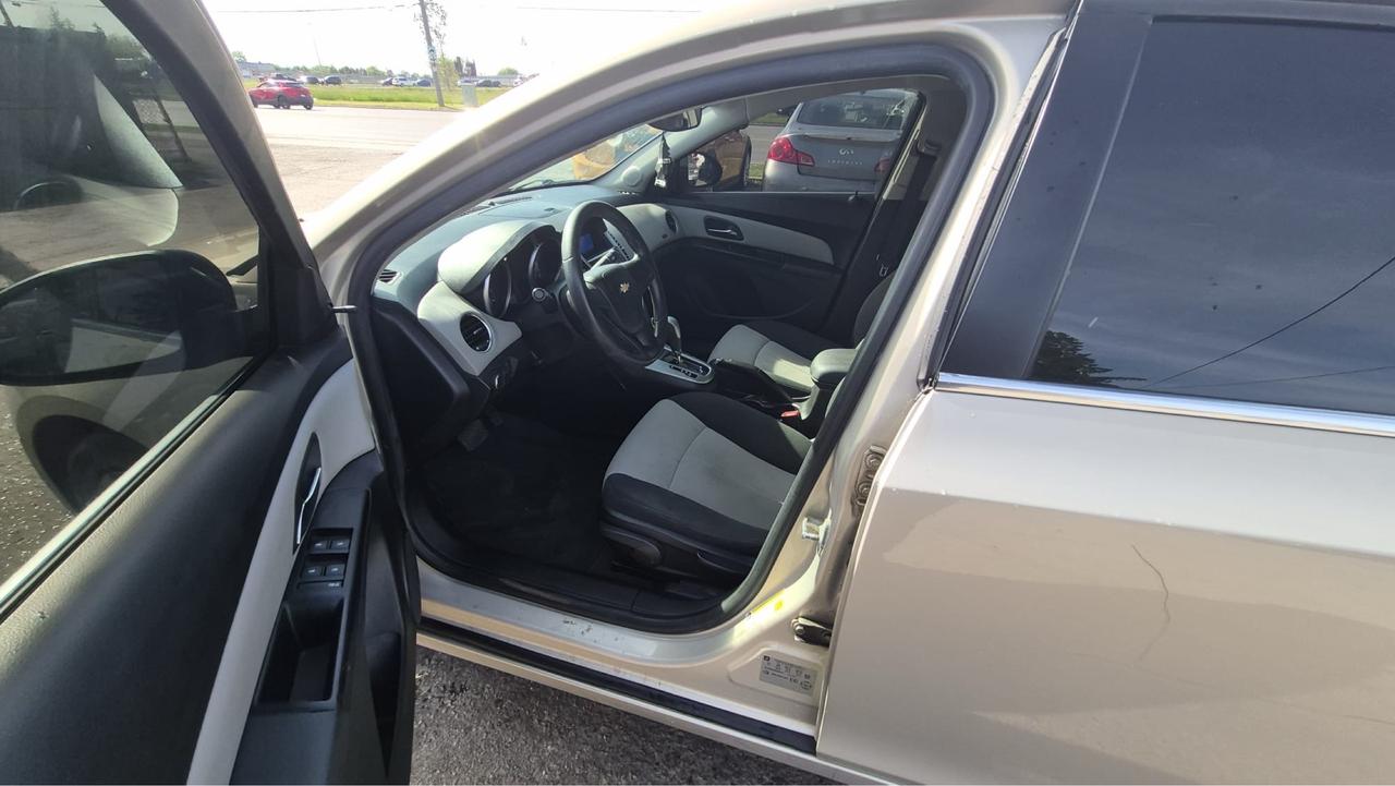 2011 Chevrolet Cruze LS+, AUTO, SEDAN, ONLY 158KMS, CERTIFIED Photo