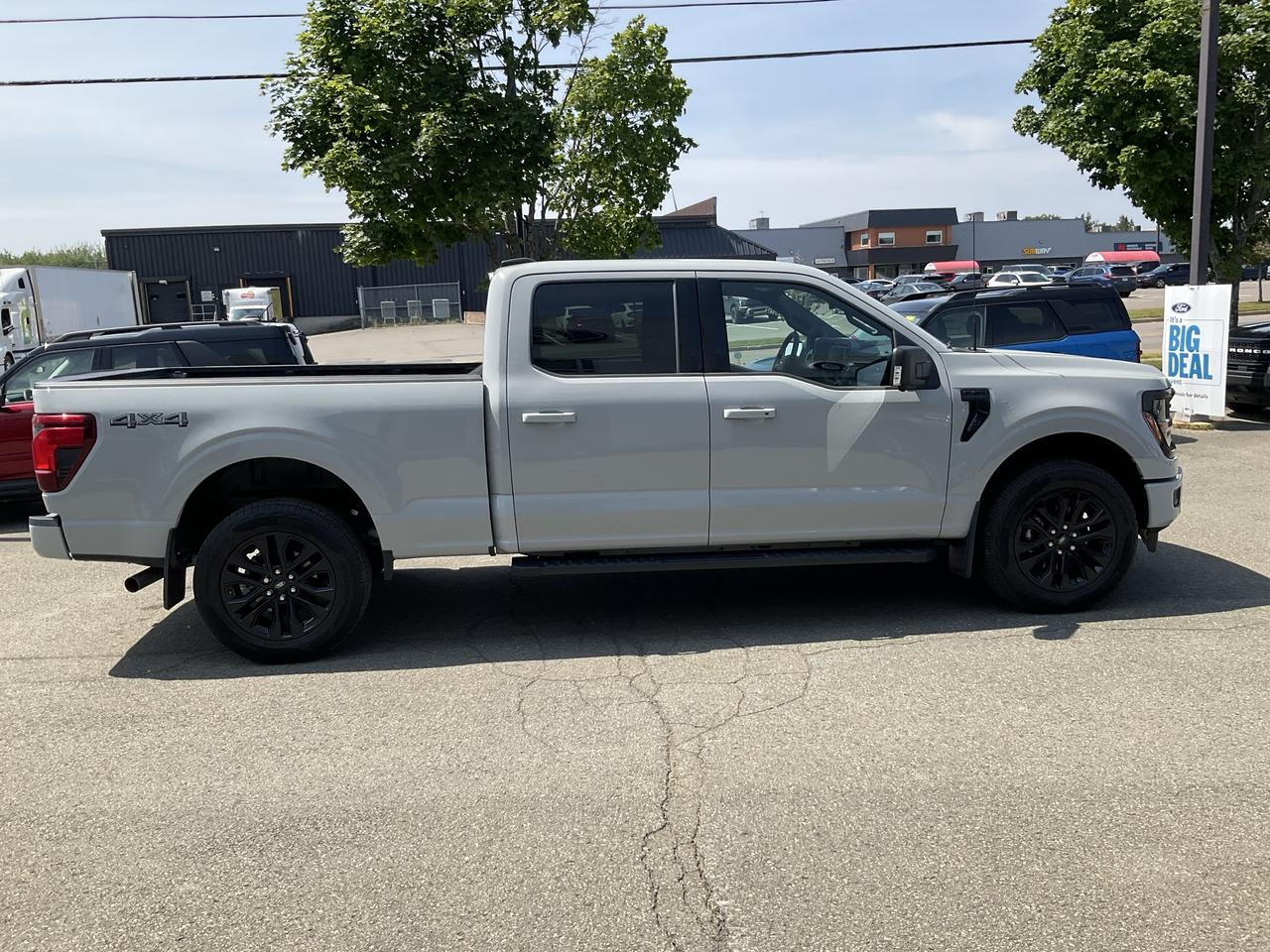 2026 Ford F-150 XLT Photo3