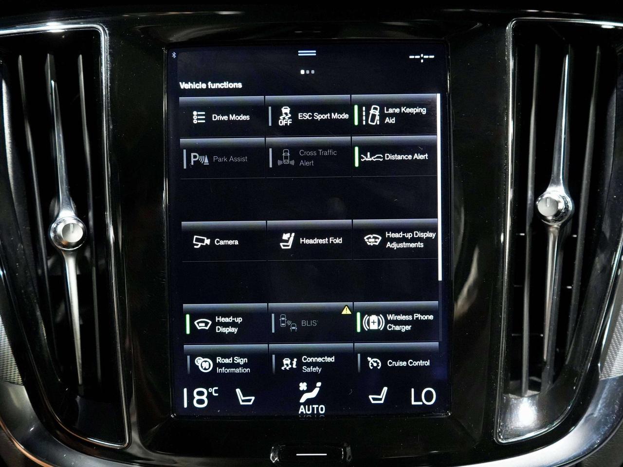 2022 Volvo S60 R-Design|HUD|360CAM|HARMAN K|PANO|DRIVE ASISST|B5 Photo