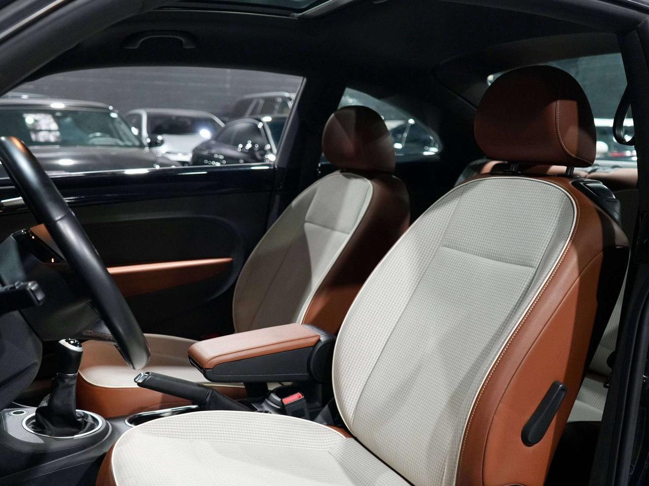 2016 Volkswagen Beetle Comfortline|SUNROOF|Heated seats Photo