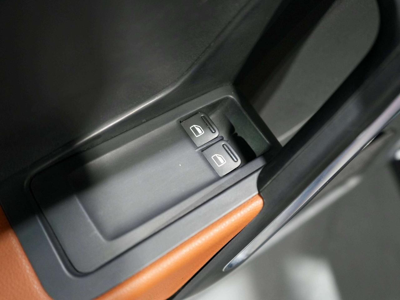 2016 Volkswagen Beetle Comfortline|SUNROOF|Heated seats Photo