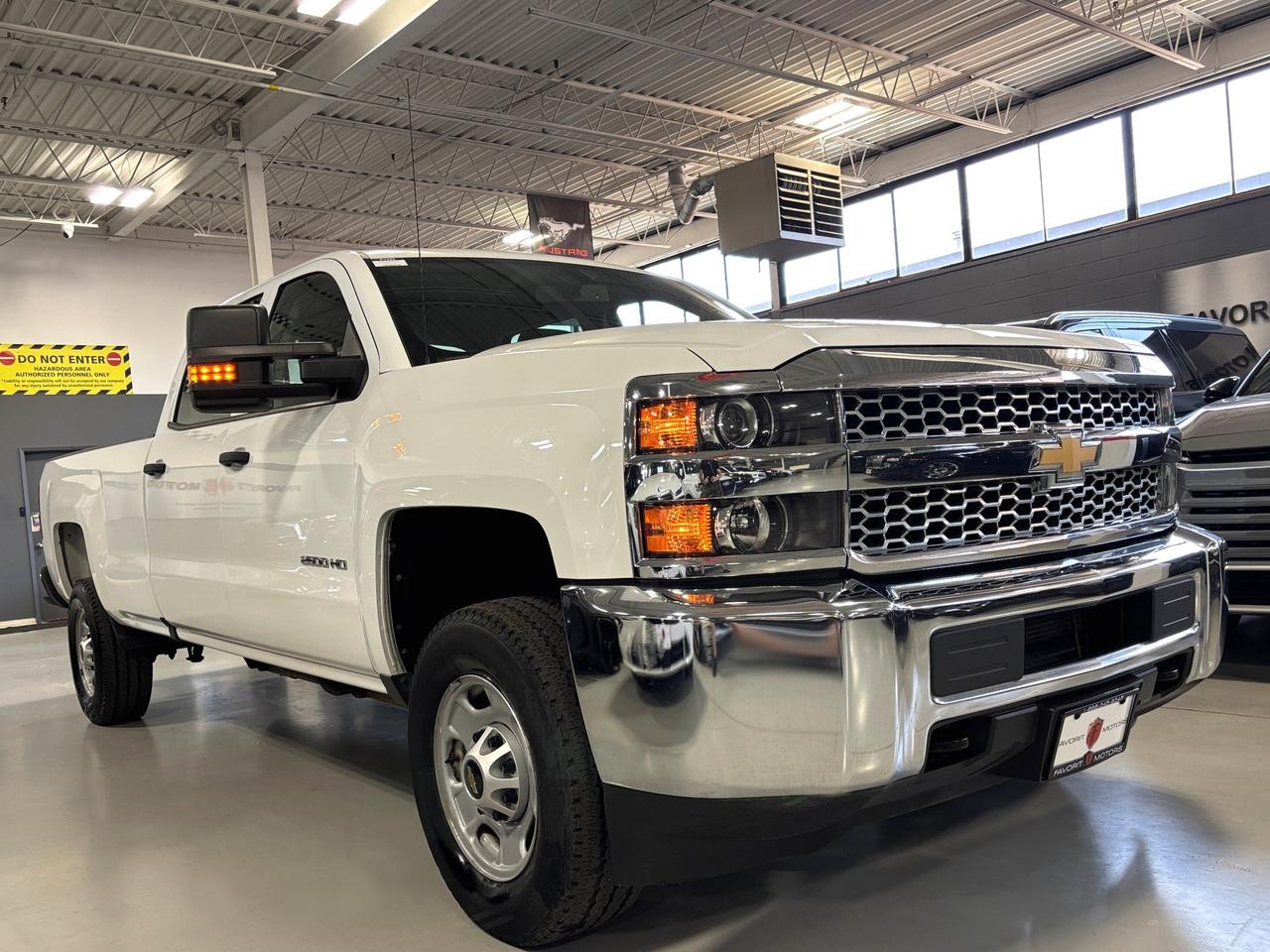2019 Chevrolet Silverado 2500 HD Work Truck|V8POWERED|4WD|CREWCAB|6PASSENGER|CAMERA Photo