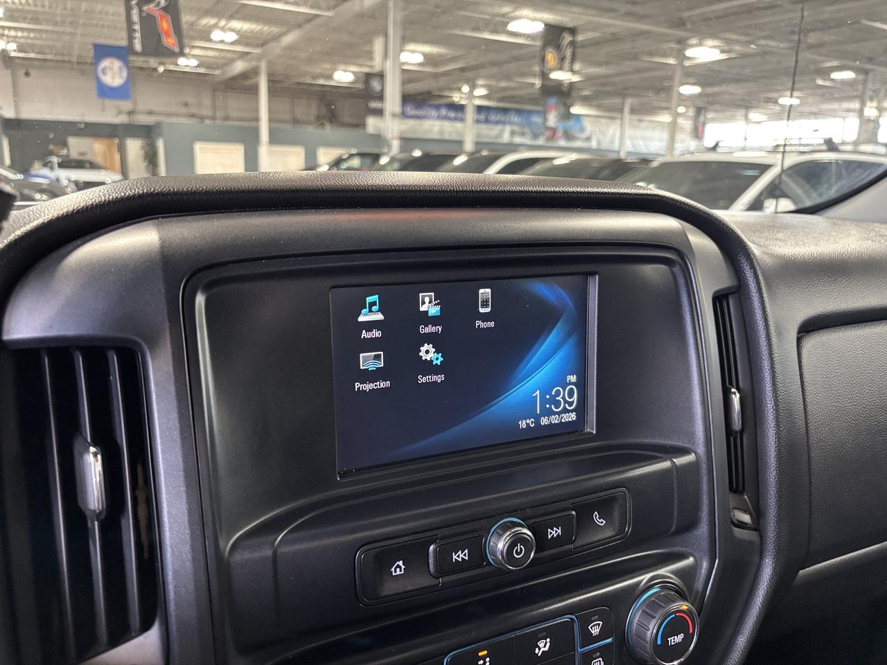 2019 Chevrolet Silverado 2500 HD Work Truck|V8POWERED|4WD|CREWCAB|6PASSENGER|CAMERA Photo