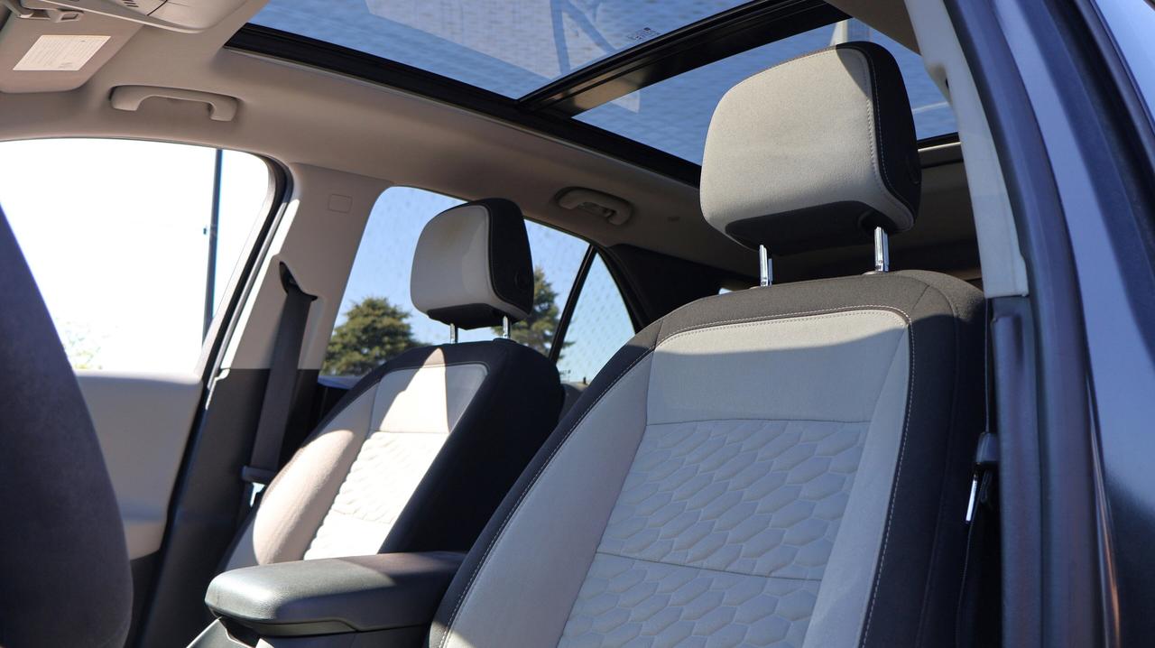 2019 Chevrolet Equinox LT | | Keyless Start | Photo