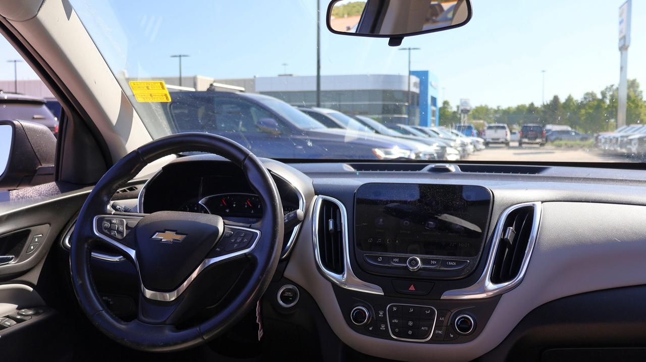 2019 Chevrolet Equinox LT | | Keyless Start | Photo