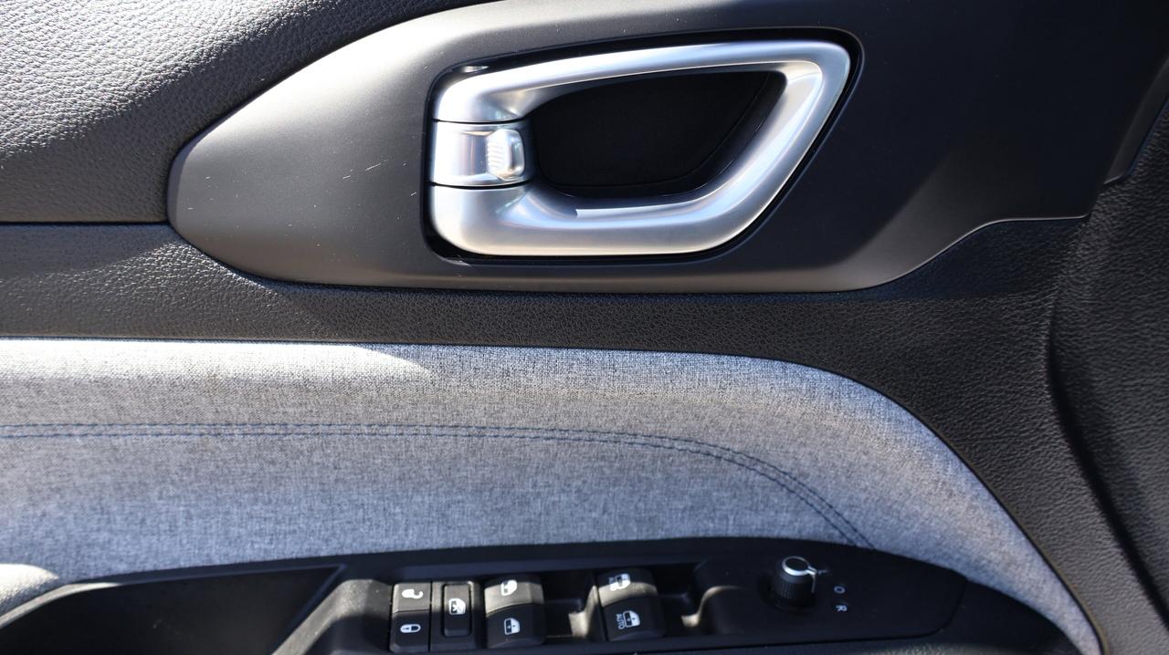 2022 Jeep Compass North | | Heated Steering | Photo