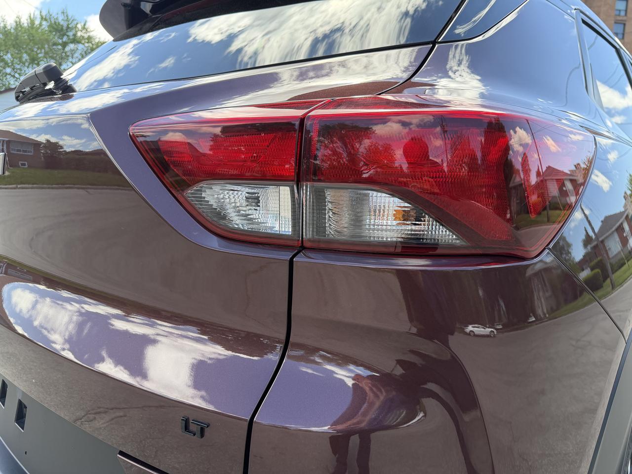 2023 Chevrolet TrailBlazer AWD 4dr LT Photo