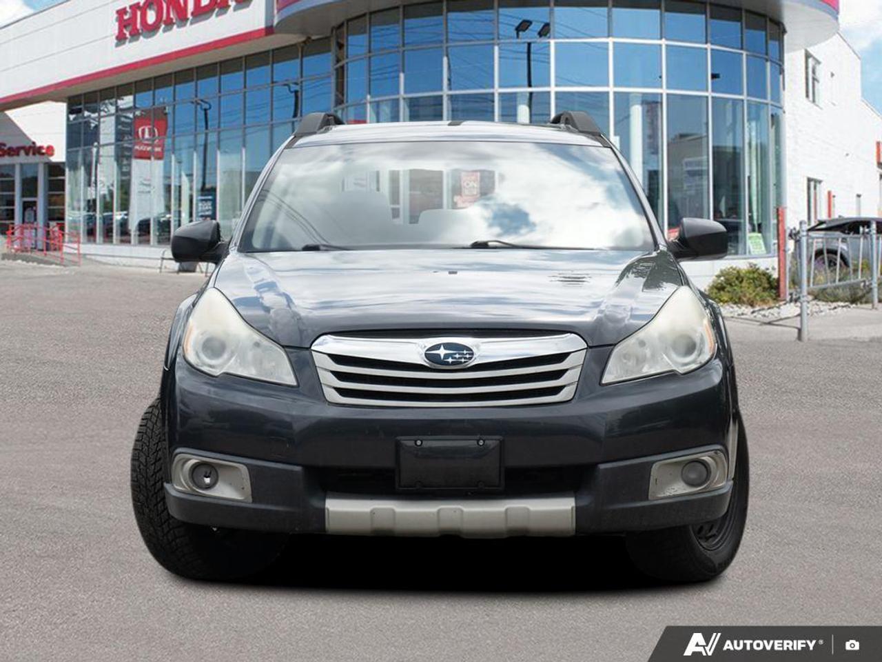 2012 Subaru Outback  Photo
