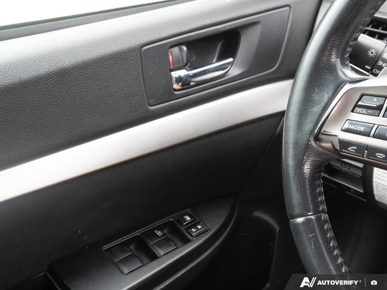 2012 Subaru Outback  Photo