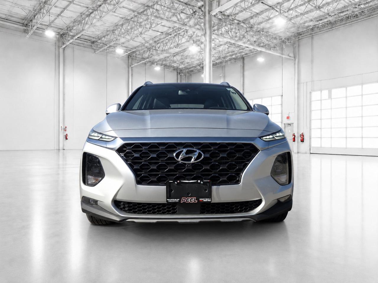 2019 Hyundai Santa Fe 2.0T Ultimate | Vented Leather | Panoroof | AWD Photo