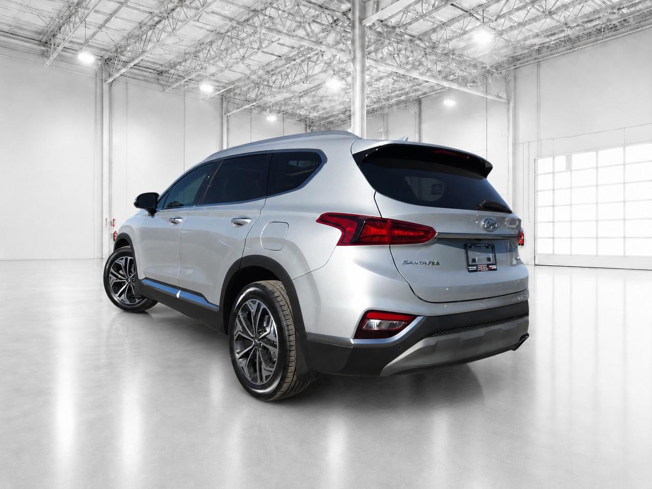 2019 Hyundai Santa Fe 2.0T Ultimate | Vented Leather | Panoroof | AWD Photo