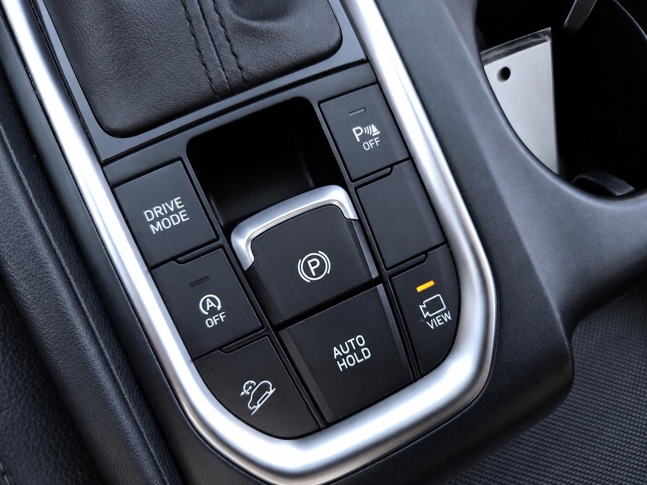 2019 Hyundai Santa Fe 2.0T Ultimate | Vented Leather | Panoroof | AWD Photo