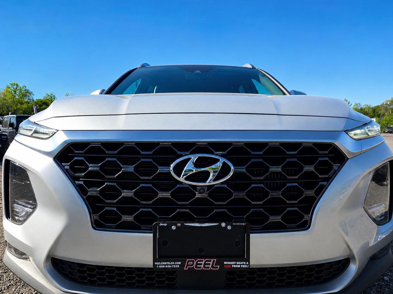 2019 Hyundai Santa Fe 2.0T Ultimate | Vented Leather | Panoroof | AWD Photo