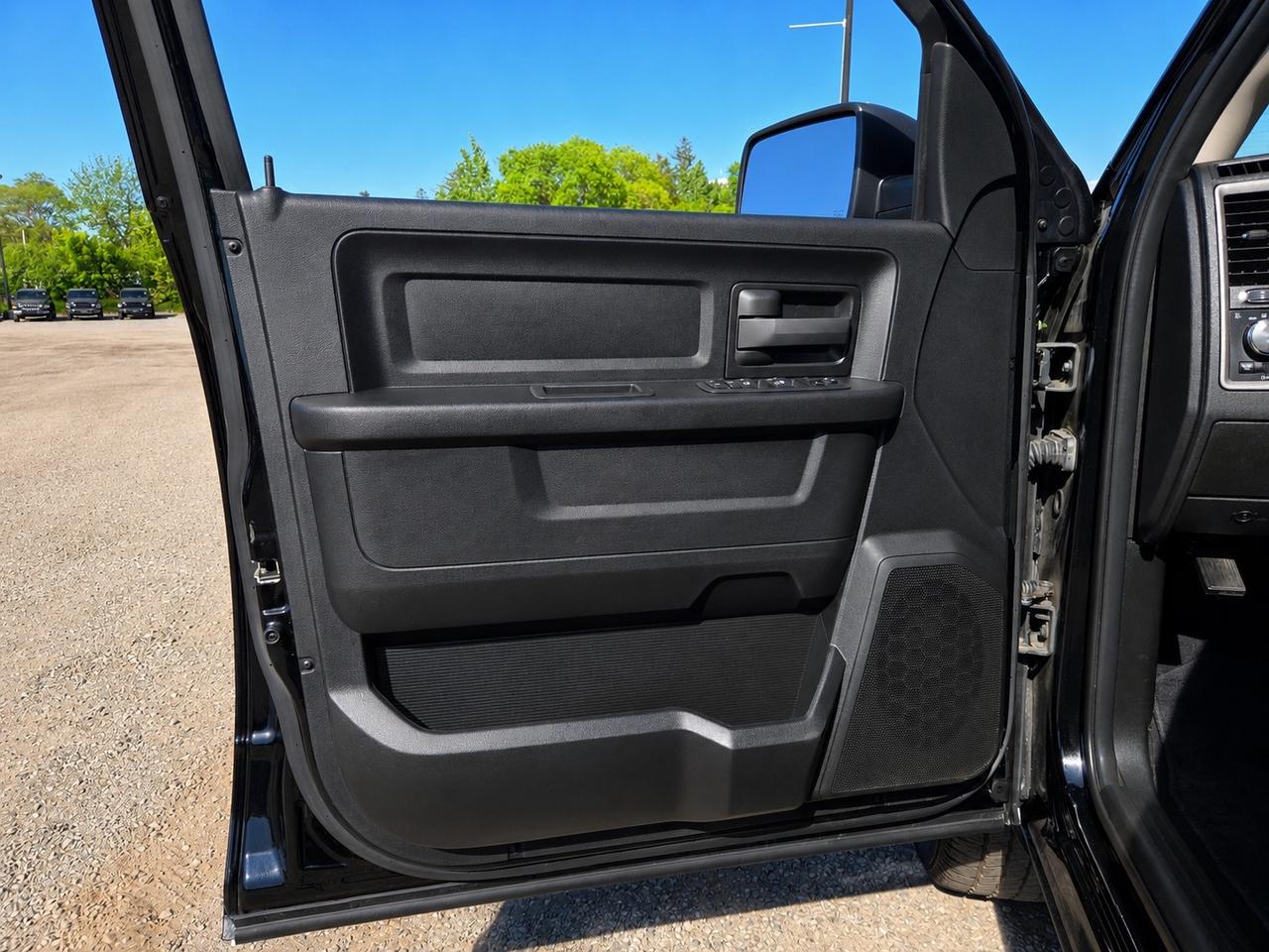 2023 RAM 1500 Classic Night Edition Quad V8 | Sub Zero Pkg | 4X4 Photo