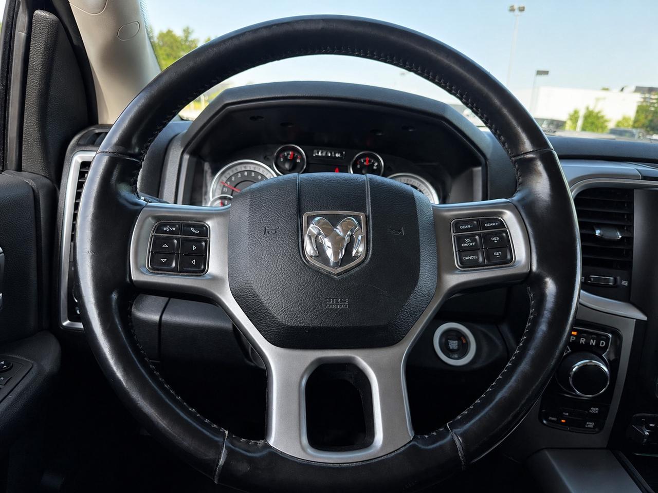 2022 RAM 1500 Classic SLT Quad V6 | Black Appearance | Alpine | 4X4 Photo