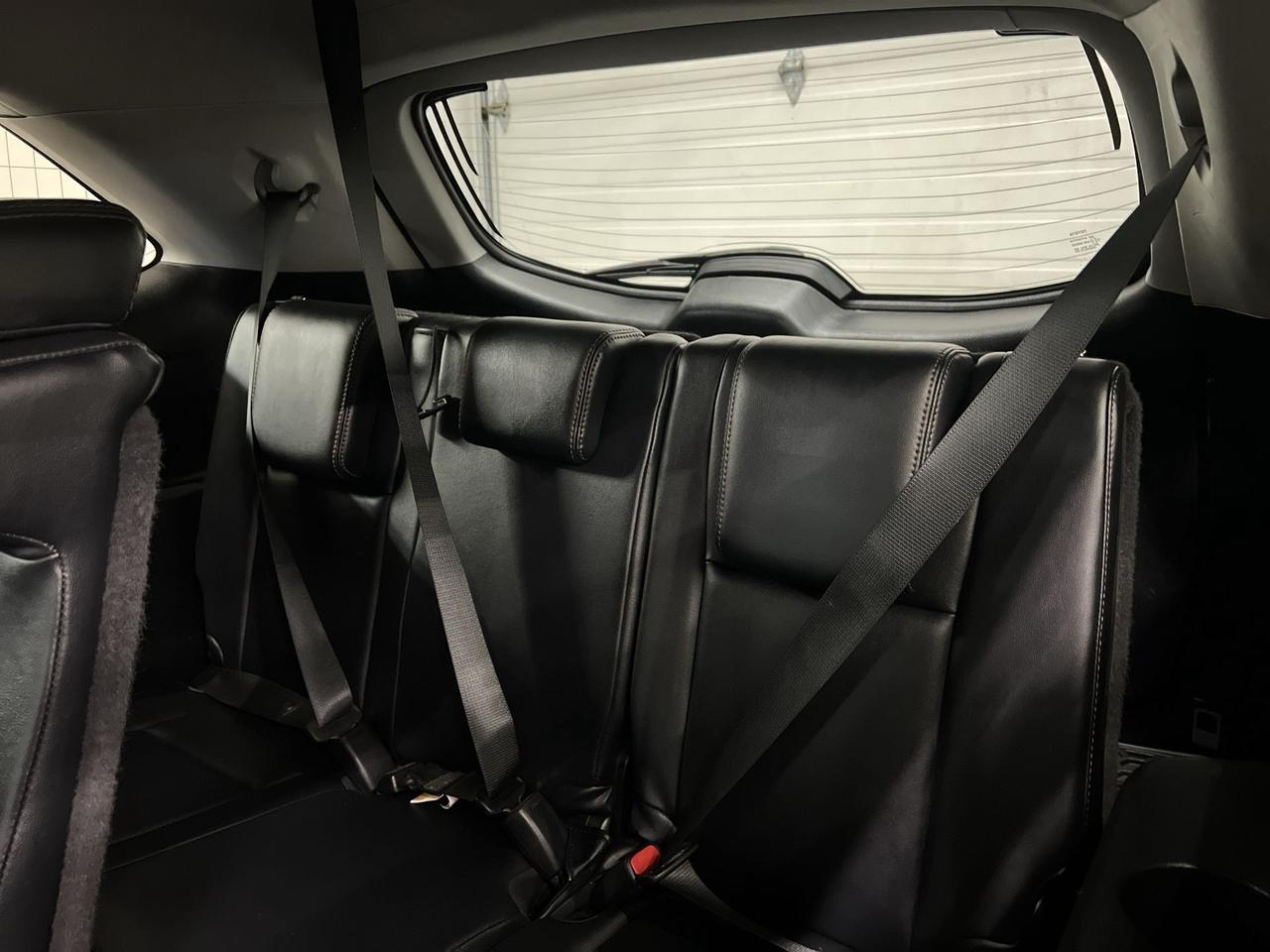2016 Toyota Highlander XLE AWD | 8-PASS | HTD LEATHER | SUNROOF | ALLOYS Photo