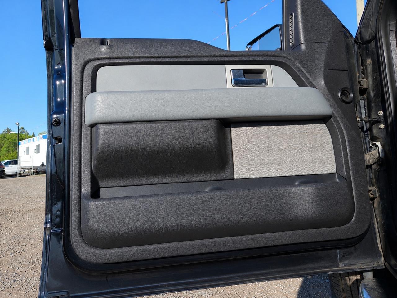 2011 Ford F-150 XLT SuperCab V8 | XTR Pkg | AS IS | 4X4 Photo