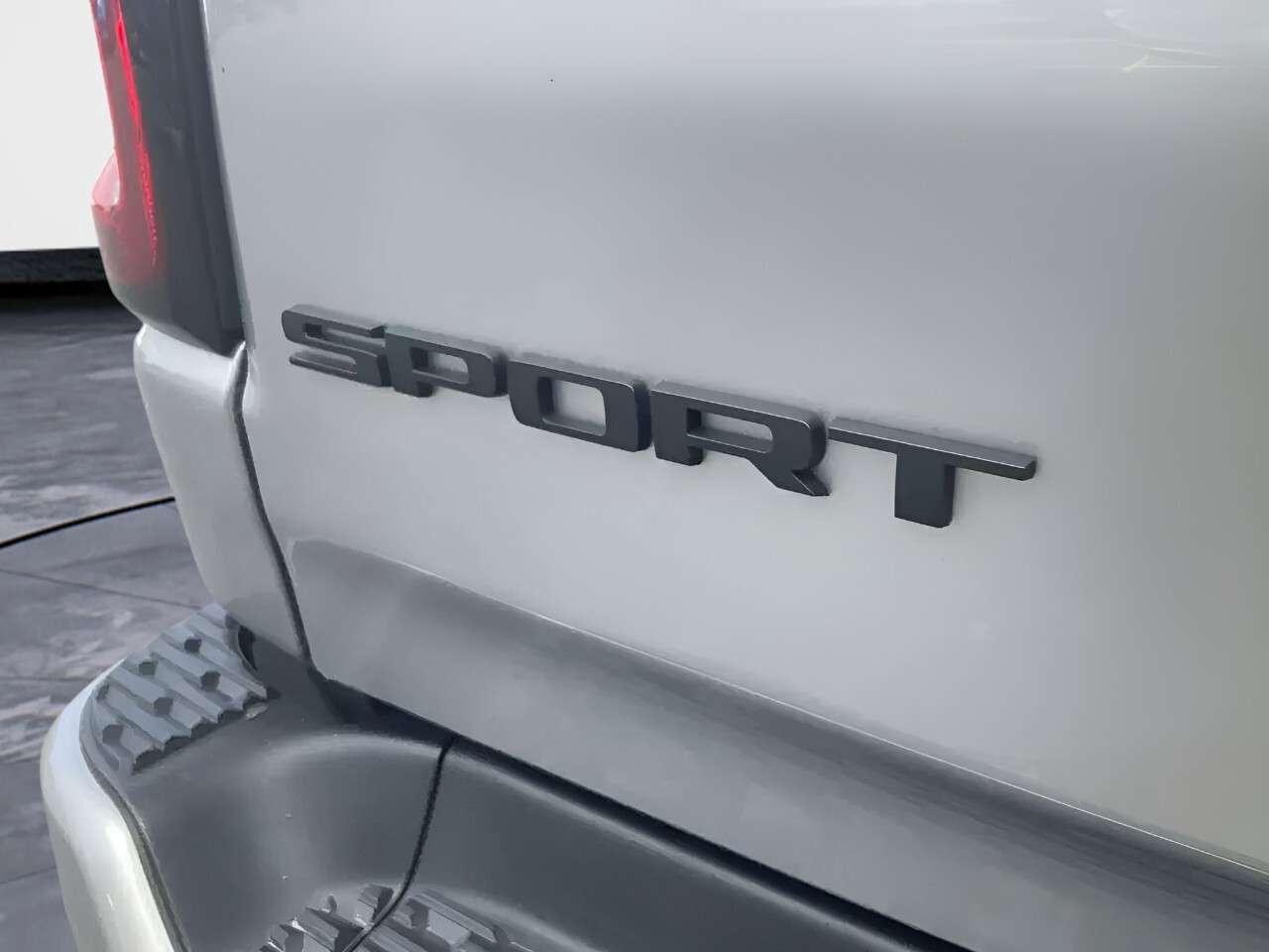 2025 RAM 1500 Sport 4x4 Crew Cab 5'7 Box Photo
