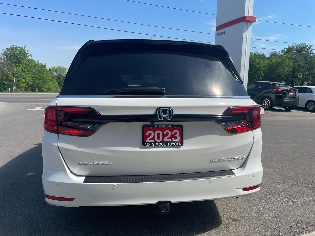 2023 Honda Odyssey Black Edition Photo