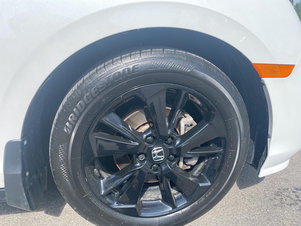 2023 Honda Odyssey Black Edition Photo