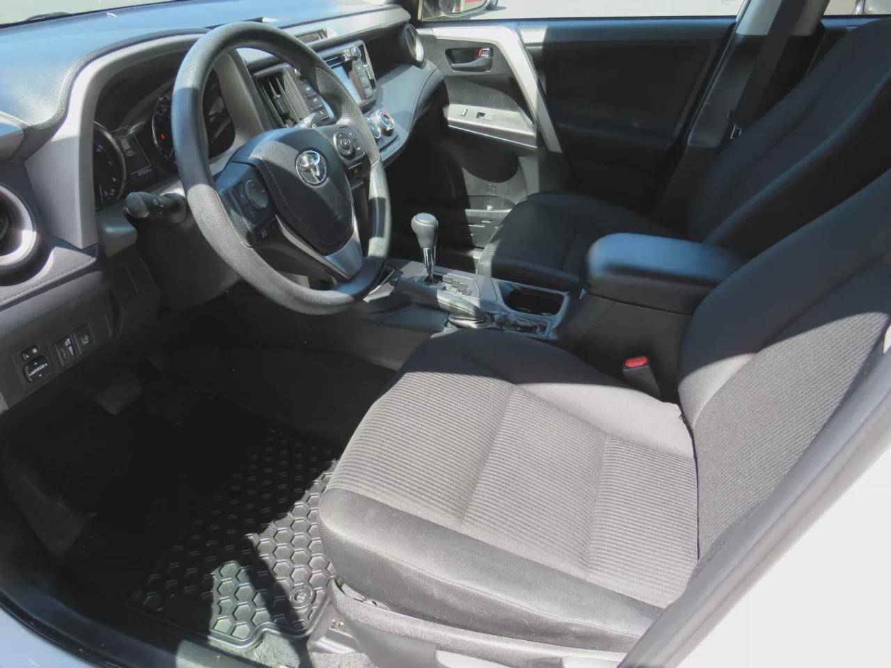 2018 Toyota RAV4 LE | LOW KM!! | Clean Carfax Report | Alloy Rims | Reverse Camera | Lane Assist | Heated Seats | Eco+Sport Modes | Photo