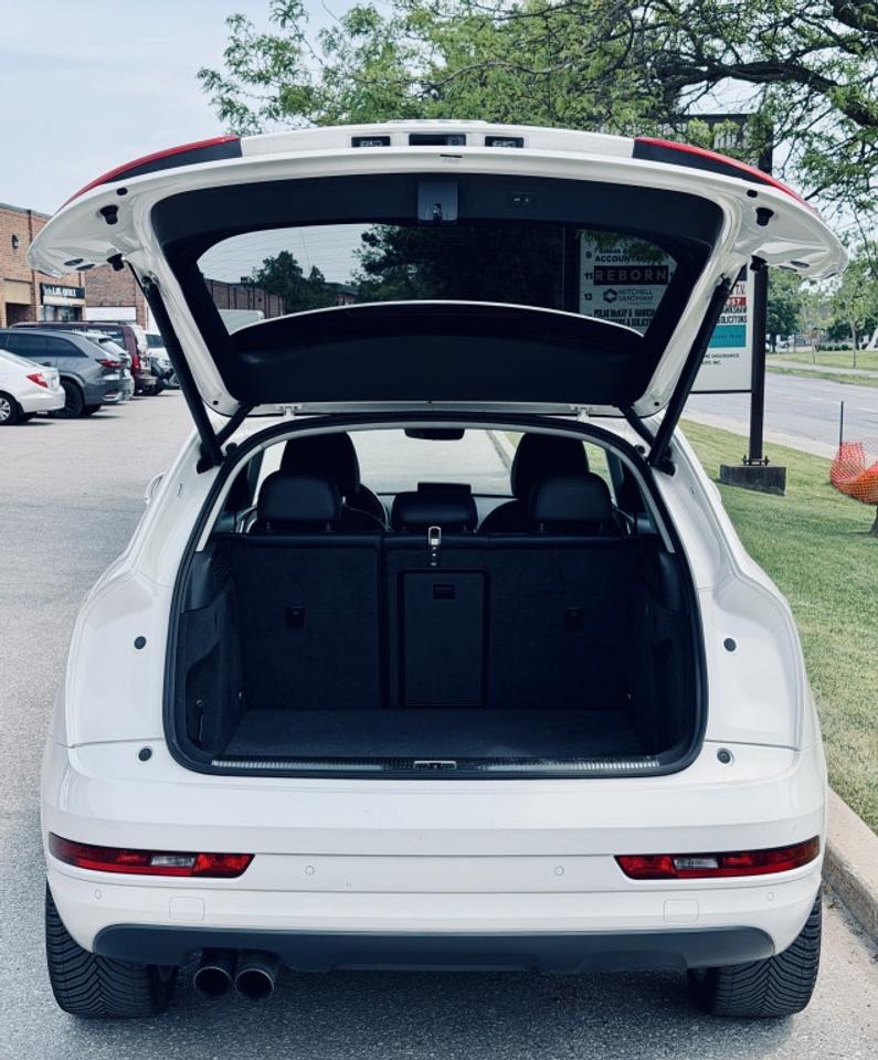 2018 Audi Q3 2.0T quattro Premium Plus Photo