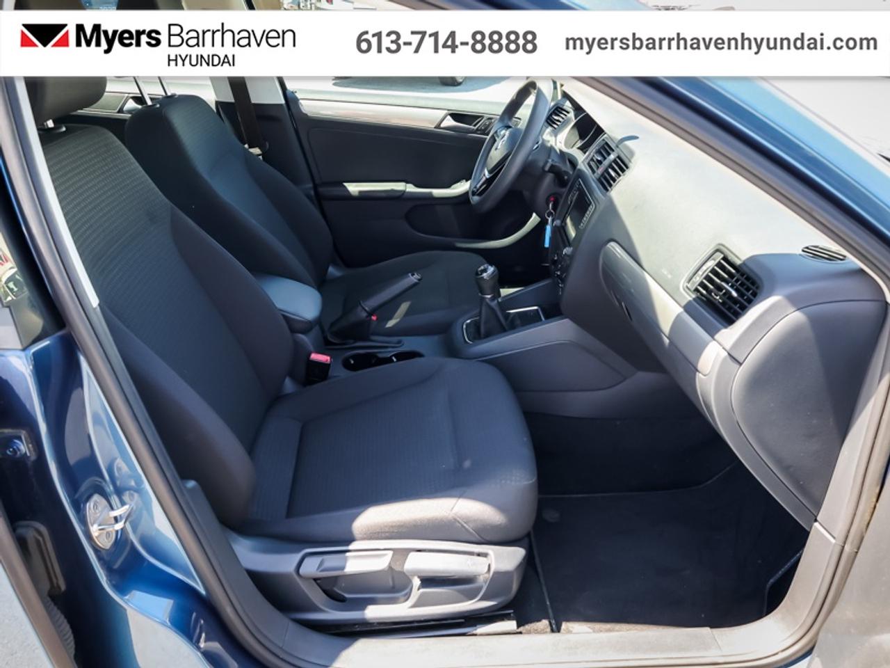 2017 Volkswagen Jetta Trendline  - Bluetooth Photo
