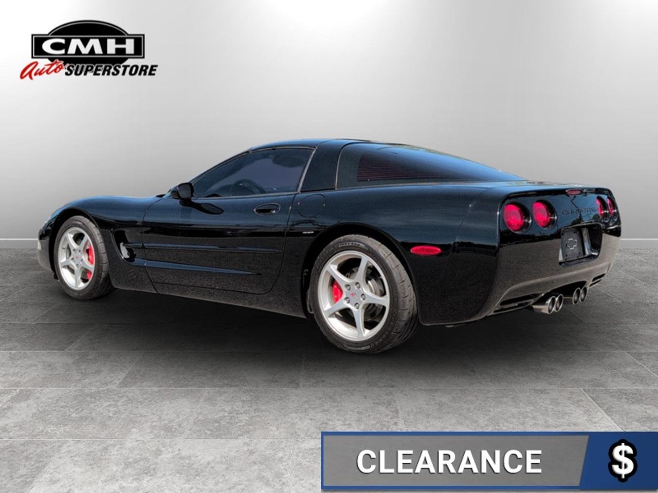 2004 Chevrolet Corvette Coupe Photo