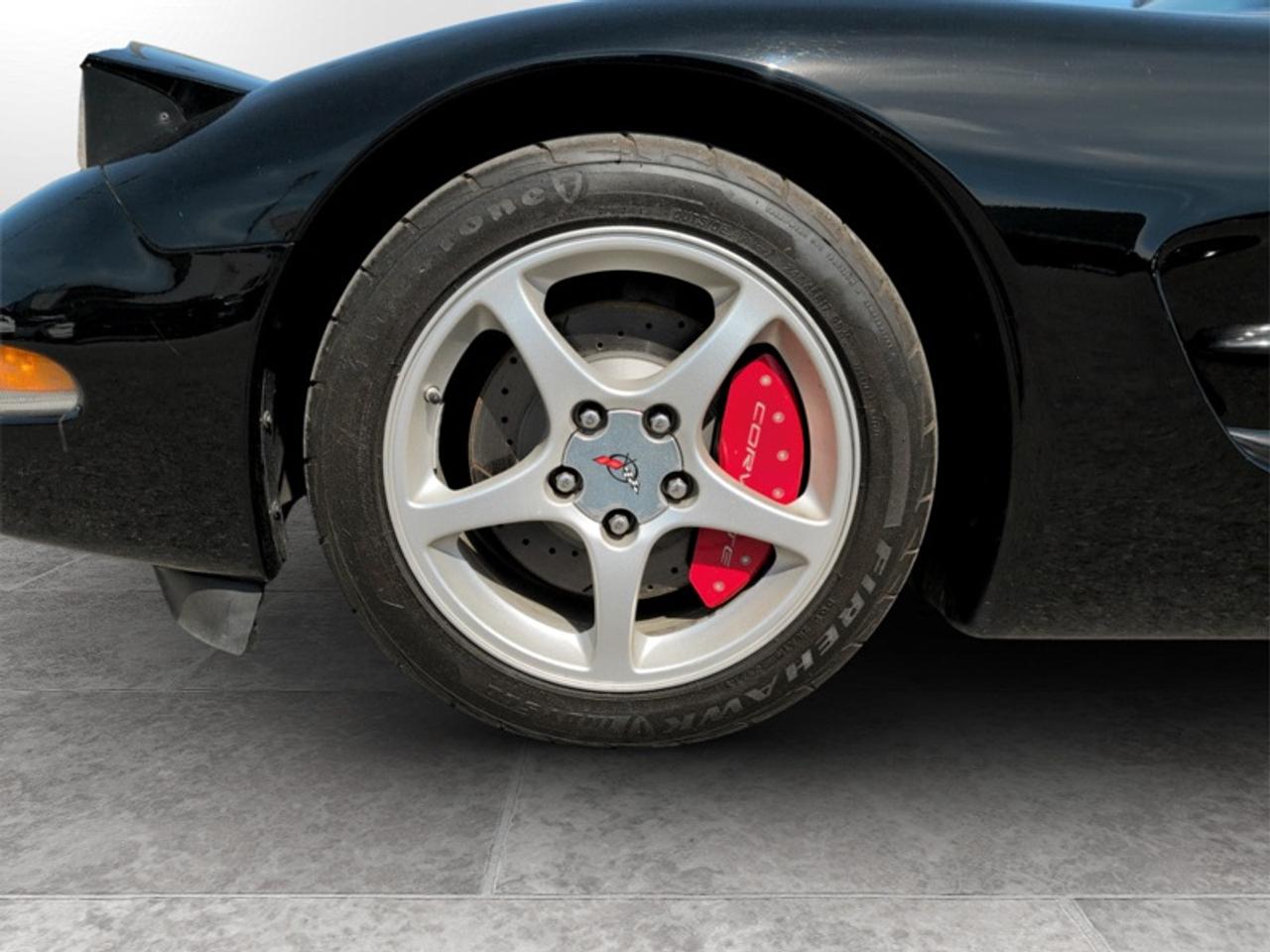 2004 Chevrolet Corvette Coupe Photo