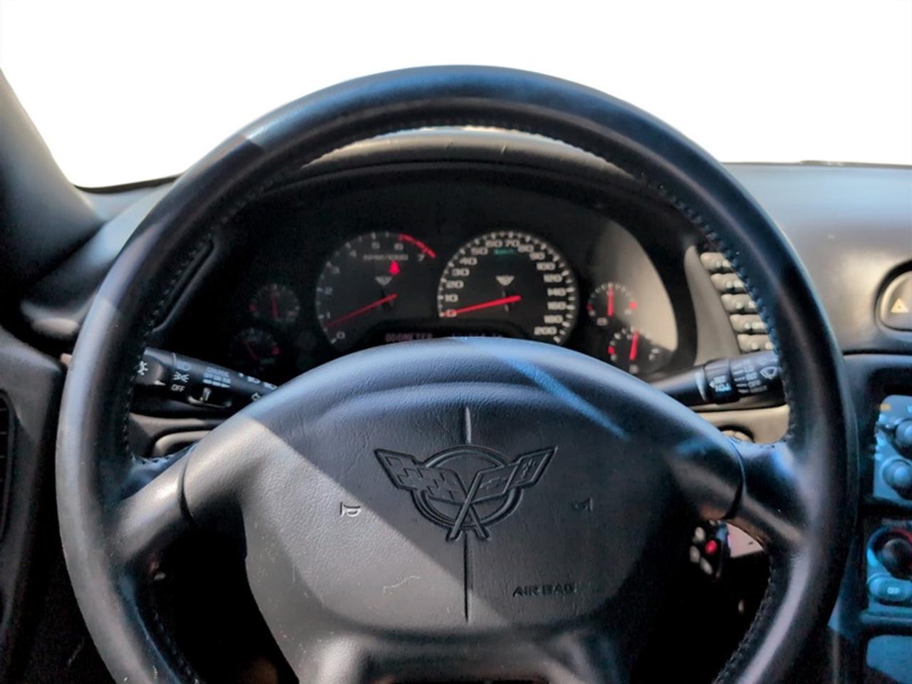 2004 Chevrolet Corvette Coupe Photo